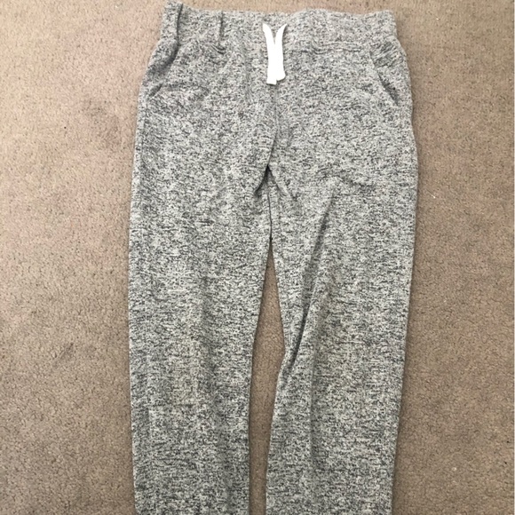 OshKosh 6x girls joggers - Picture 1 of 3